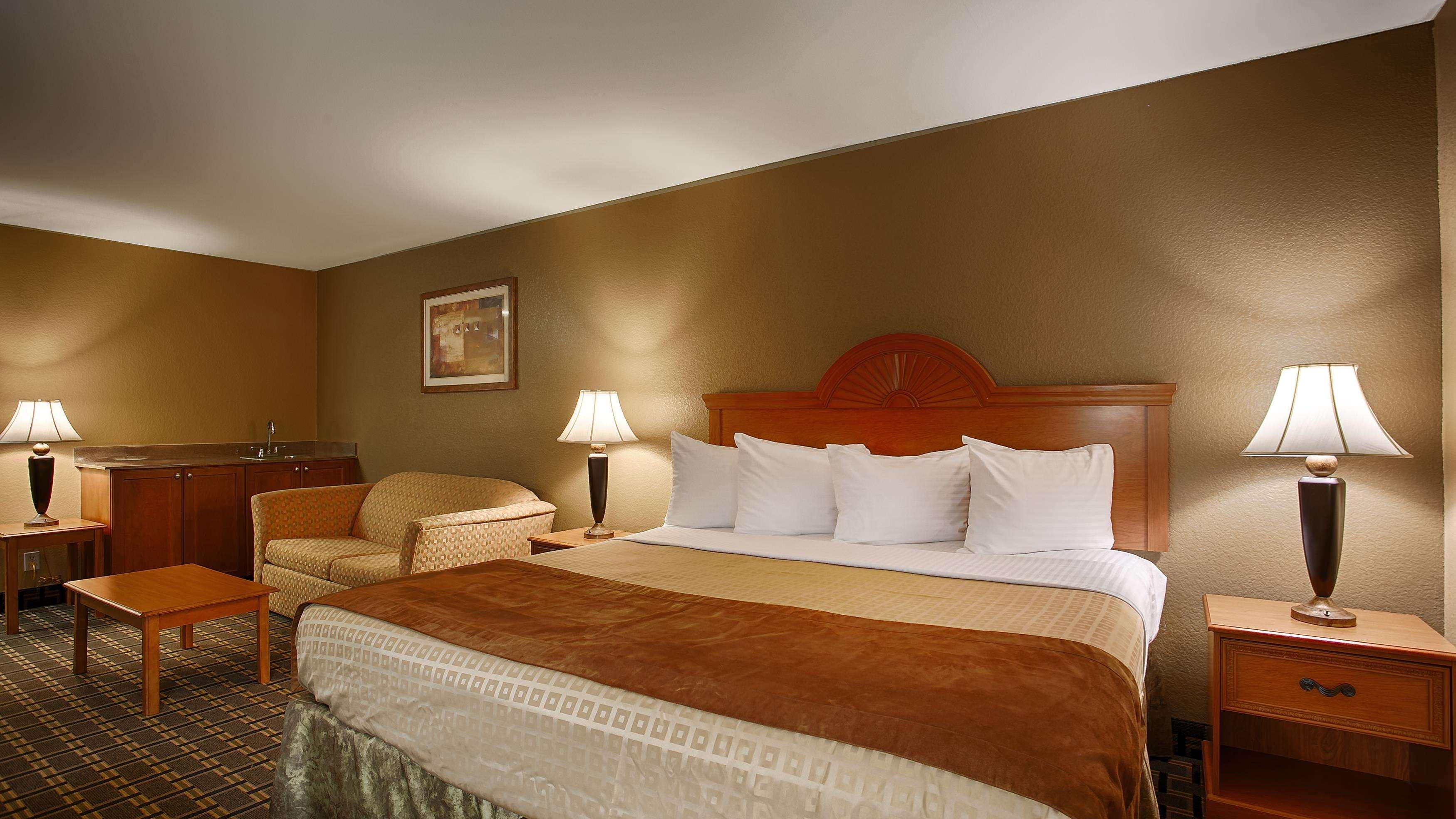 Best Western Zachary Inn Exterior photo