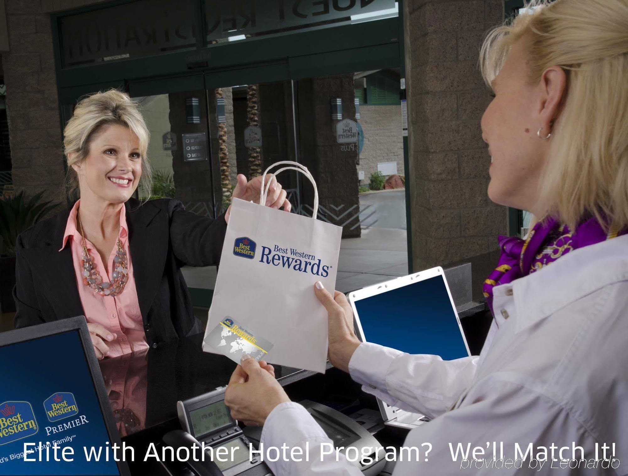 Best Western Zachary Inn Exterior photo